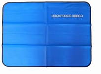 Коврик защитный RF-88803: магнитный на крыло а/м 590х790мм ROCK FORCE /1